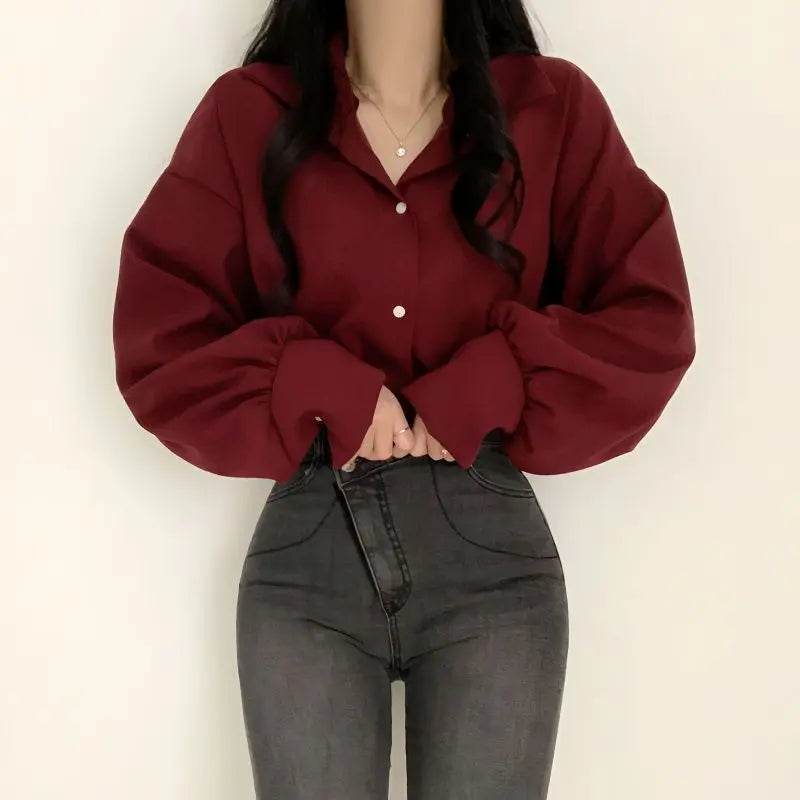 Minimalistisches Blusenshirt mit Laternenärmeln – Büro & Casual Look